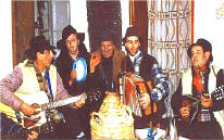 Presepe Vivente 1998: i musici dell'ex-Gruppo Folk "VECCHIA BAJA" - Ph. © 1998 ERMANNO ESPOSTO